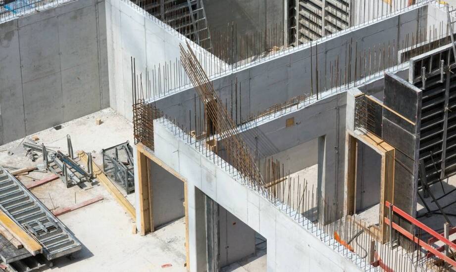 Jak ścienne szalunki mogą poprawić efektywność budowy?