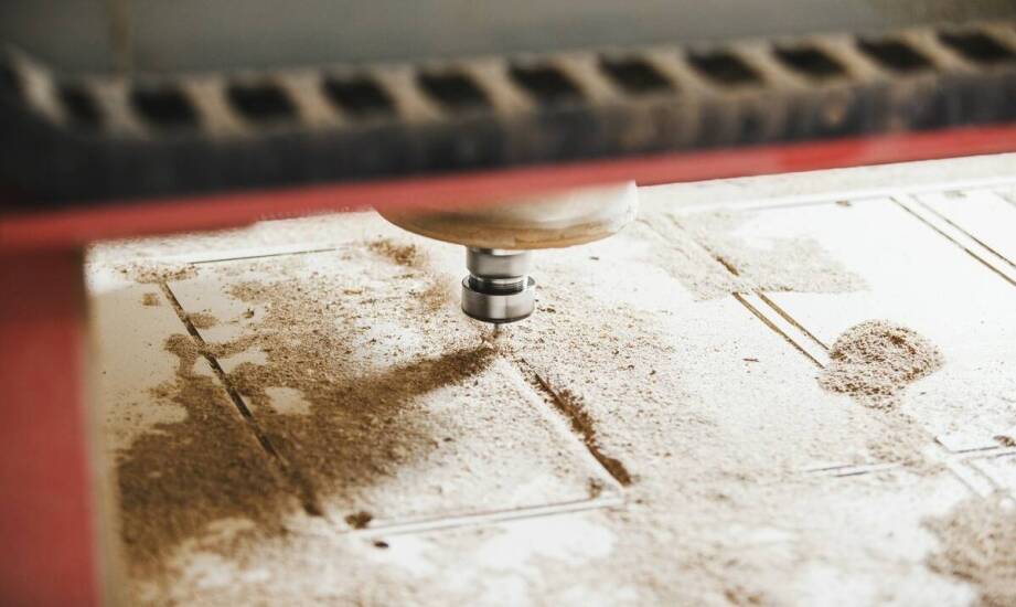 Jak optymalizować proces cięcia MDF, aby zwiększyć wydajność produkcji?