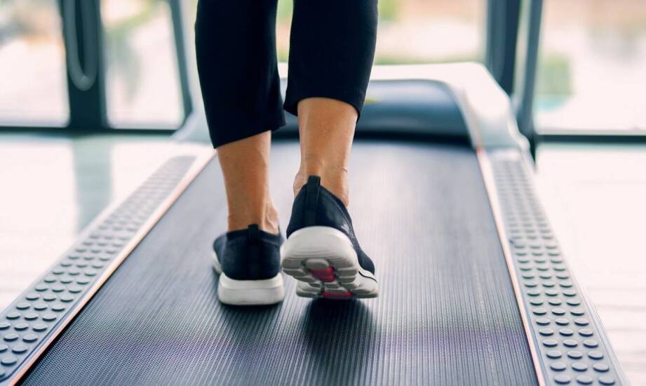 Jakie są różnice w konstrukcji mini bieżni dla dzieci w porównaniu z modelami dla dorosłych?