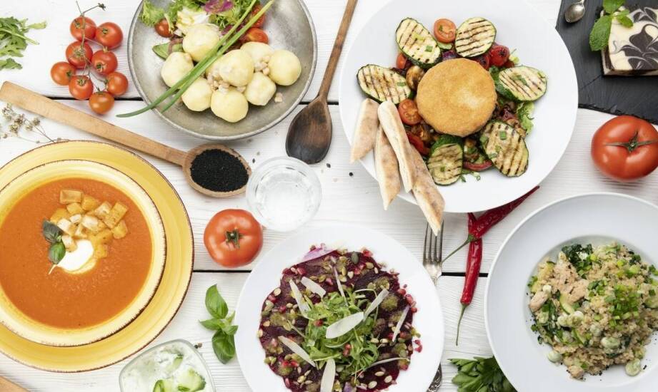 Zupy i makarony: idealny wybór dla miłośników szybkich dań