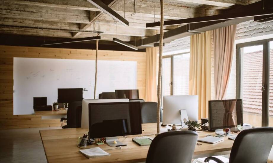 Optymalizacja oświetlenia w biurach: dlaczego pomiary są kluczowe?