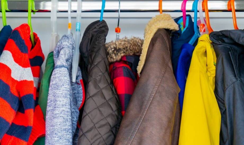 Poradnik zakupowy: ubranka dla chłopca 92 – co warto mieć w szafie?