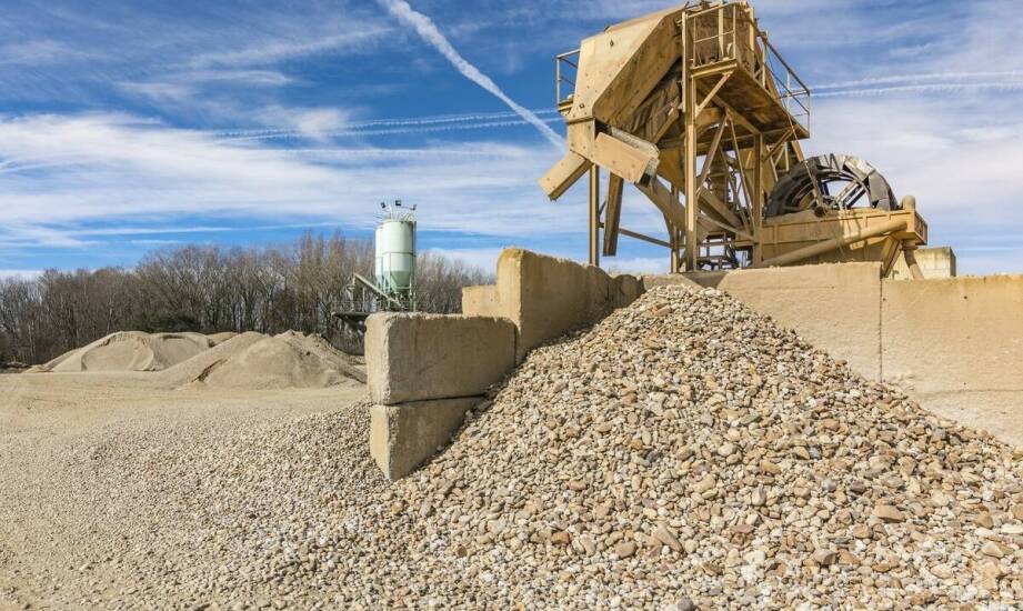 Kluczowe aspekty logistyki w sprzedaży budowlanych kruszyw