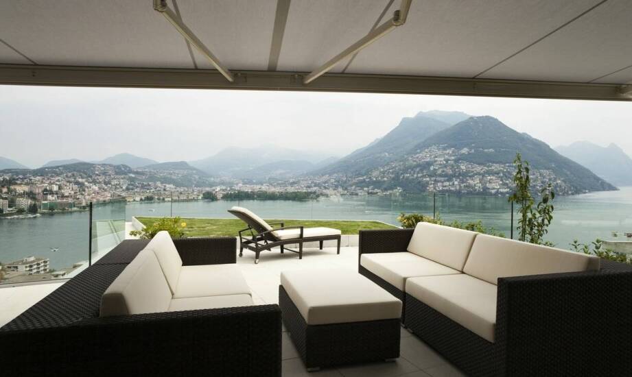 Jakie materiały sprawiają, że narożnik jest odporny na warunki atmosferyczne?