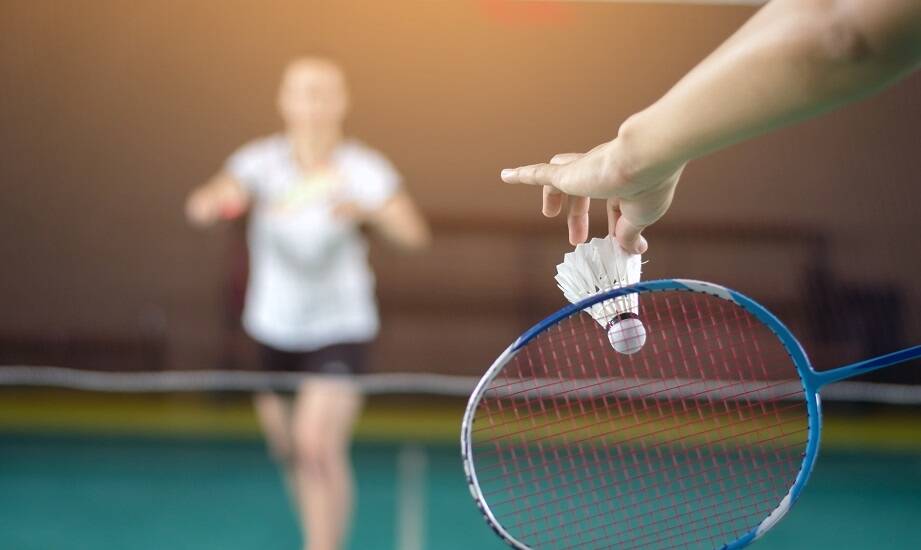 Jak nowe technologie wpływają na naciągi do rakiet do badmintona?