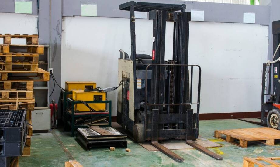 Naprawa ramowych regałów paletowych – najczęstsze problemy i rozwiązania