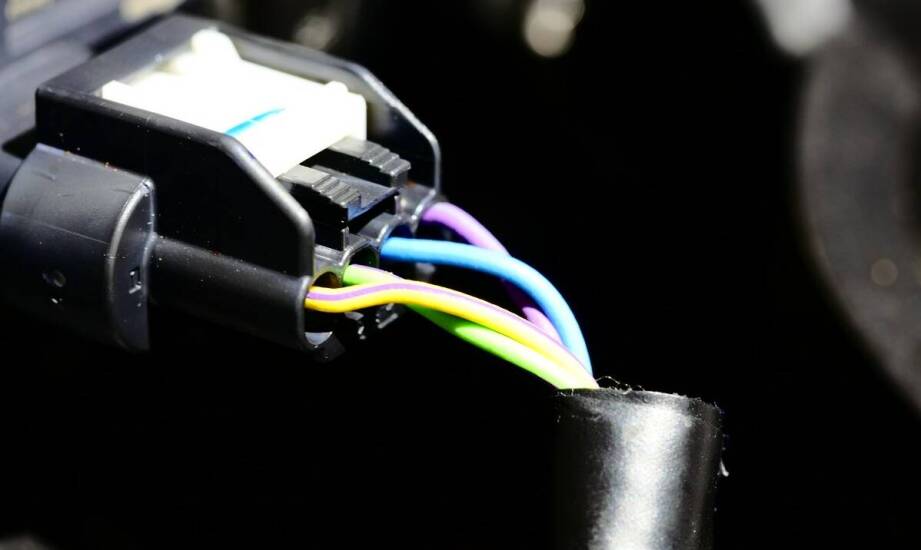 Dlaczego adaptery przewodów 24V są niezbędne w nowoczesnych systemach LED truck?