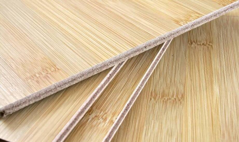 Wpływ laminowanej sklejki na trwałość zabudowy w jachtach