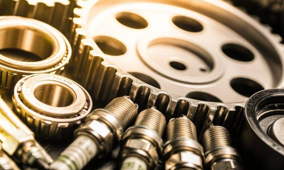 Przegląd dostępnych komponentów do maszyn – na co zwrócić uwagę przy zakupie?