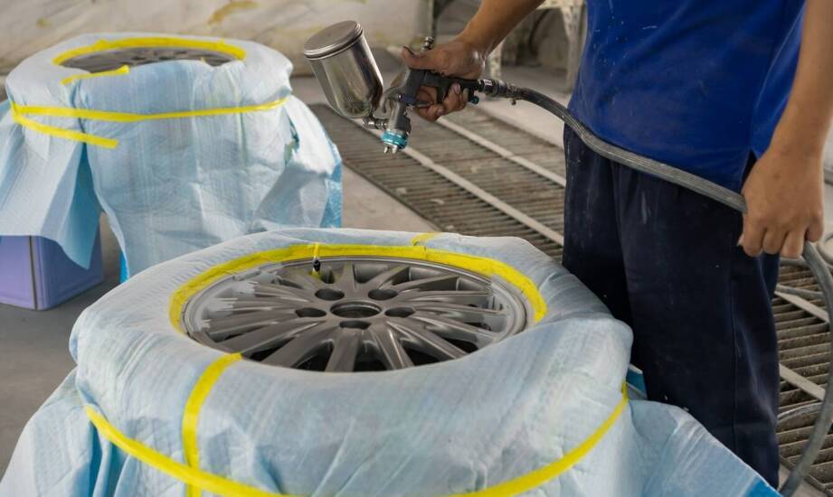 Jak przygotować się do oddania felg do proszkowej lakierni?