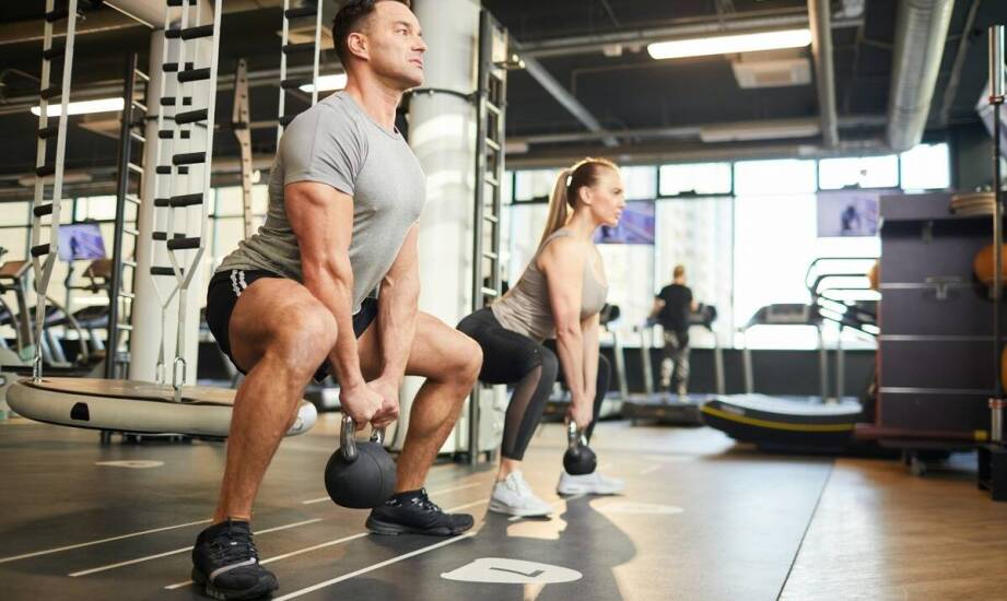 Jakie są zalety treningów Full Body Intensive dla osiągnięcia sylwetki?