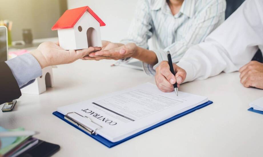 Znaczenie dokładnej dokumentacji przy transakcjach kupna-sprzedaży nieruchomości.