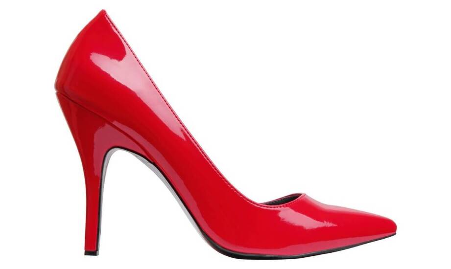 Trendy w obuwiu – damskie szpilki 5 cm jako must-have sezonu
