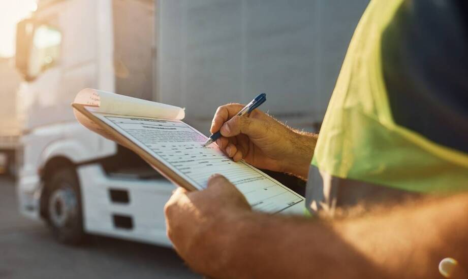 Jakie są najlepsze praktyki w zakresie protokołu niezgodności w transporcie?