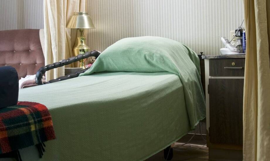 Opieka nad seniorami z demencją: jakie metody stosuje dom opieki?