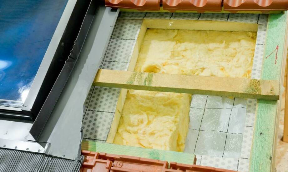 Ceramiczne parapety a redukcja mostków cieplnych – co warto wiedzieć?