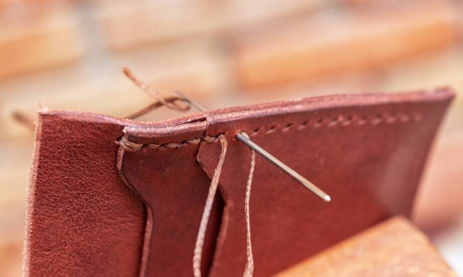 Jak kierpce mogą uzupełnić stylizacje na specjalne okazje?