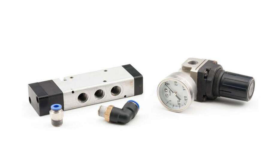 W jaki sposób nowoczesne rozdzielacze zwiększają wydajność układów hydraulicznych?