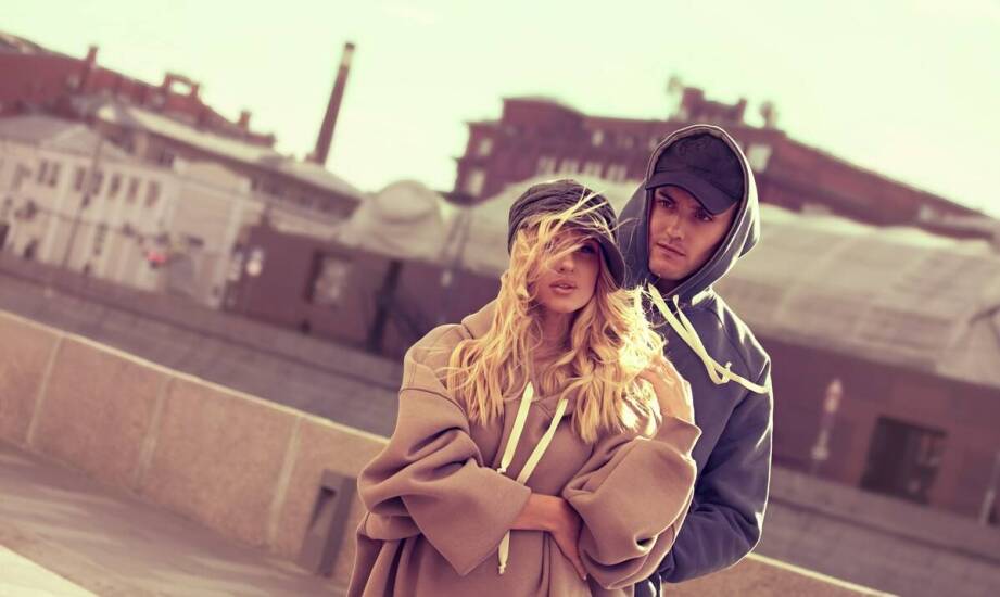 Sesje plenerowe w nietypowych miejscach - pomysły od fotografa