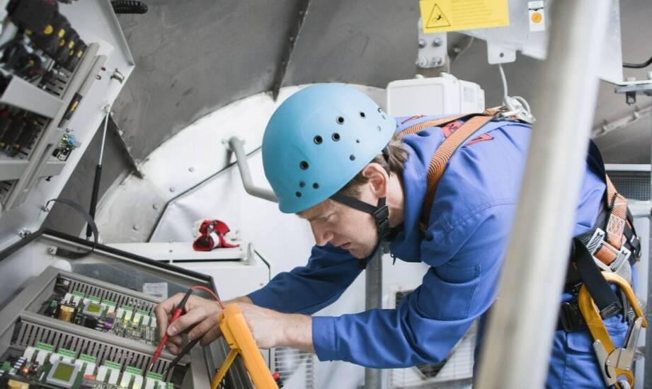 Jakie są kluczowe aspekty audytu utrzymania ruchu w przemyśle?