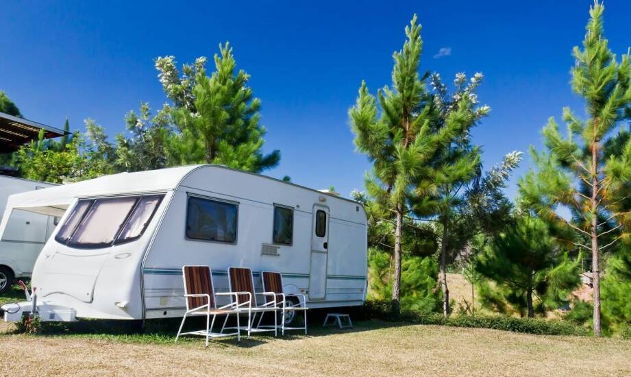Przyczepa czy holenderski domek – jakie są różnice w użytkowaniu?