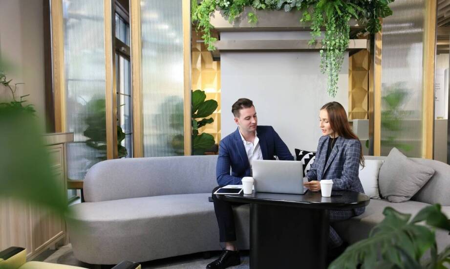 Jak programy członkowskie dla VIP-ów wpływają na sukces w poszukiwaniu partnera?