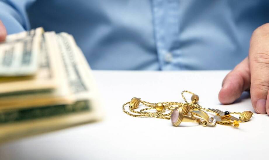 Jakie formy zabezpieczenia oferuje lombard przy zastawie złota?