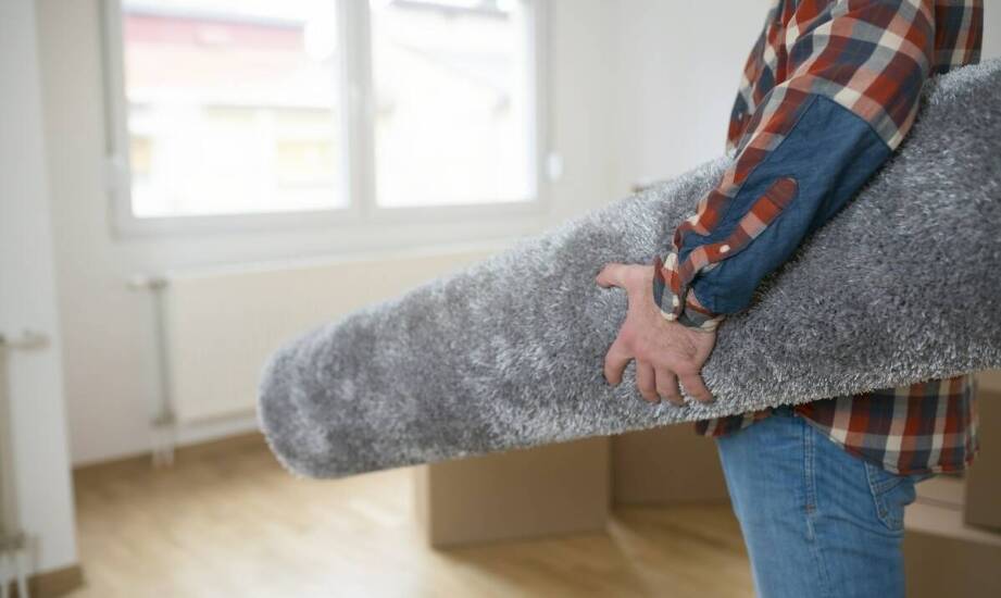 Jakie korzyści niesie ze sobą wynajęcie specjalistów do transportu mebli?