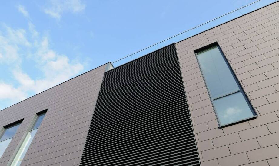 Jakie czynniki wpływają na projektowanie elewacji nowoczesnych?