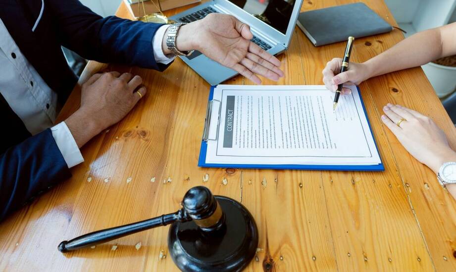 Jak efektywnie wykorzystać prawne doradztwo w działalności gospodarczej?