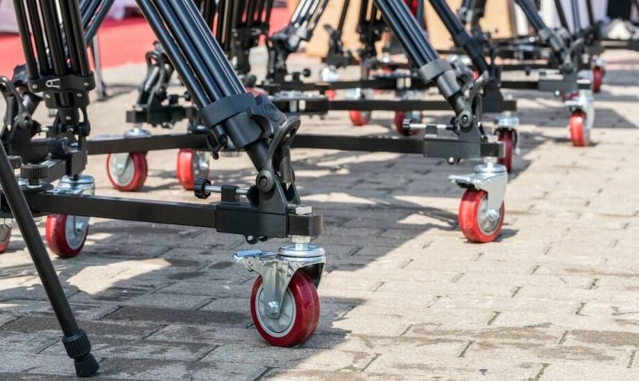 Jakie są najważniejsze zalety składanych teleskopowych trybun?