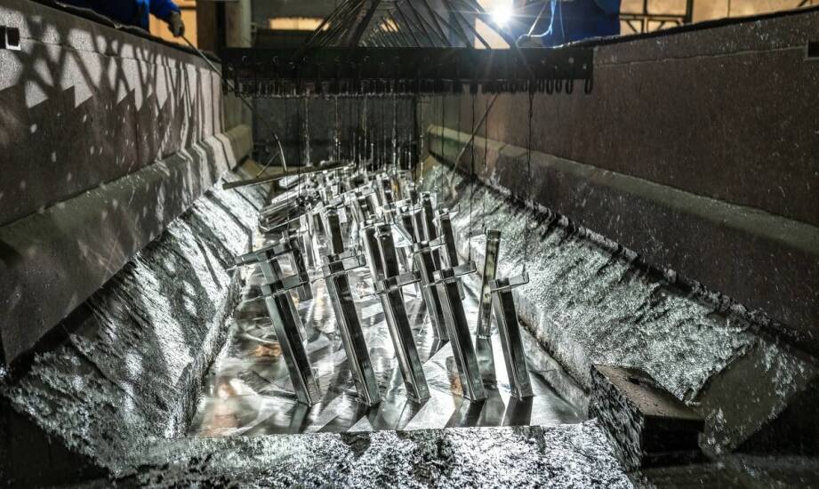 Galwaniczne cynkowanie a standardy jakości w przemyśle metalowym