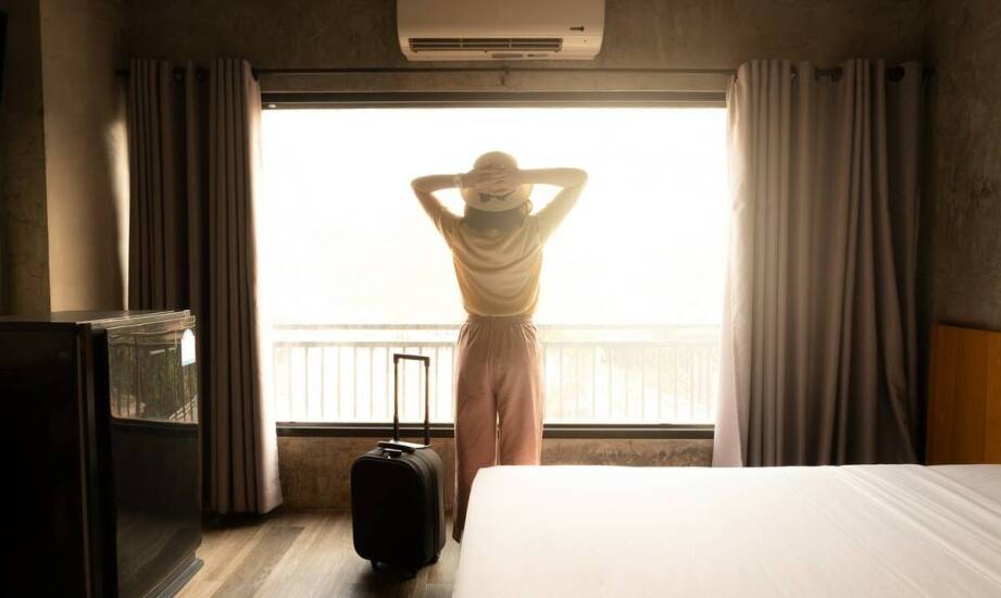 Jak chłodziarka w pokoju wpływa na komfort wypoczynku letniego?