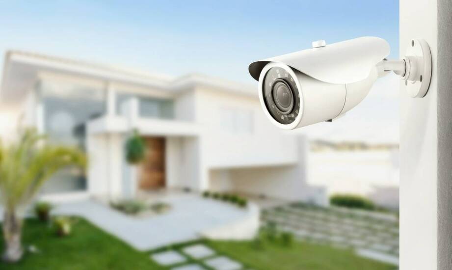 Zewnętrzna kamera szerokokątna – jak wybrać najlepszy model dla ochrony domu?
