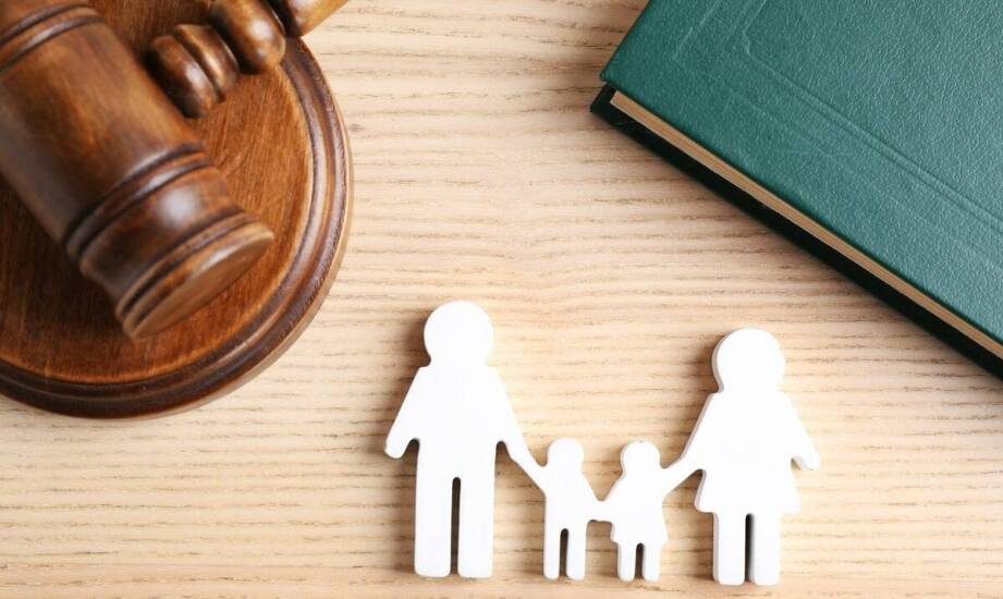 Prawo rodzinne: jak adwokat pomaga w sprawach dotyczących władzy rodzicielskiej?