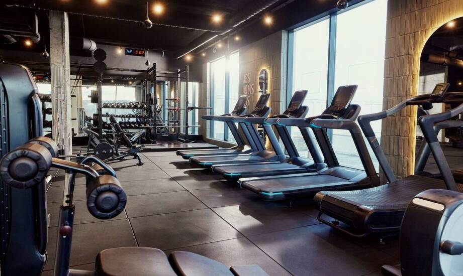 Innowacyjne rozwiązania w klubach fitness – jakie nowości warto wypróbować?