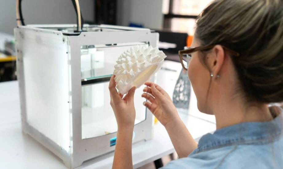 Jak drukowanie 3D wspiera projektowanie urządzeń peryferyjnych nowoczesnych?