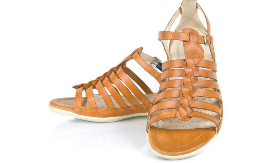 Jak paski w obuwiu wpływają na komfort noszenia?