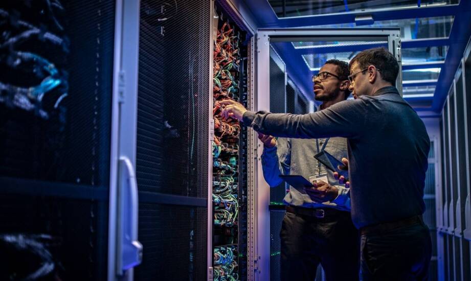 Jakie są kluczowe zasady bezpieczeństwa podczas korzystania z ASG replik?