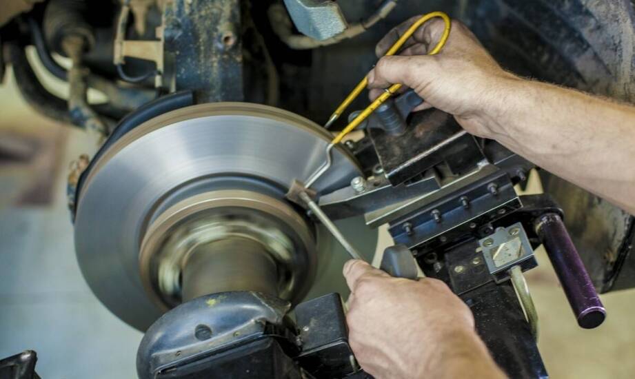 Jakie są najważniejsze techniczne aspekty regeneracji obrotowych złącz?