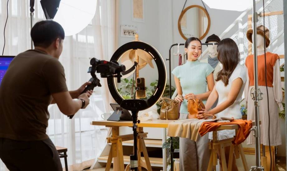 Dlaczego warto inwestować w opaski z wysokiej jakości materiałów na włosy?