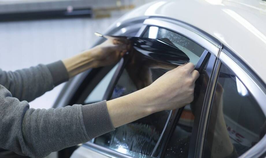 Folia przyciemniająca w kontekście ochrony środowiska: ekologiczne zalety