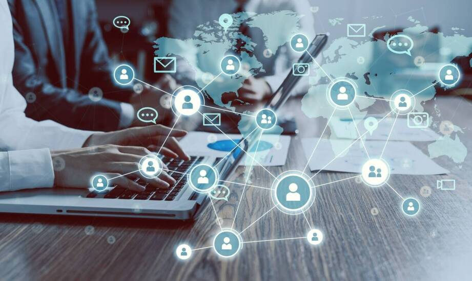 Rola portali pracy w budowaniu zawodowych sieci kontaktów za granicą