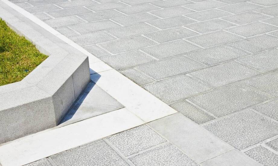 Jakie wzory kostki brukowej najlepiej pasują do nowoczesnych tarasów?