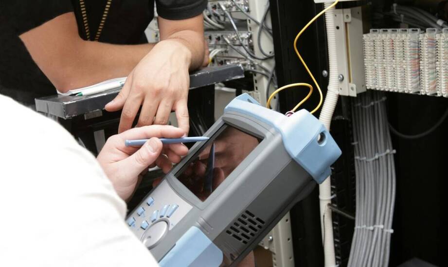 Wsparcie techniczne i naprawa sprzętu IT w placówkach medycznych: dlaczego są niezbędne?