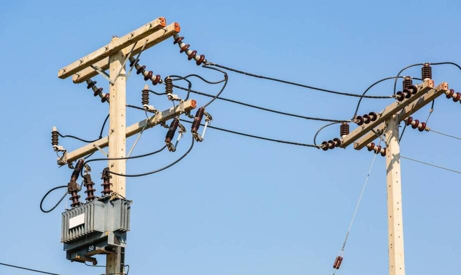 Sygnalizatory napięcia a ochrona przed przepięciami w sieciach średniego napięcia