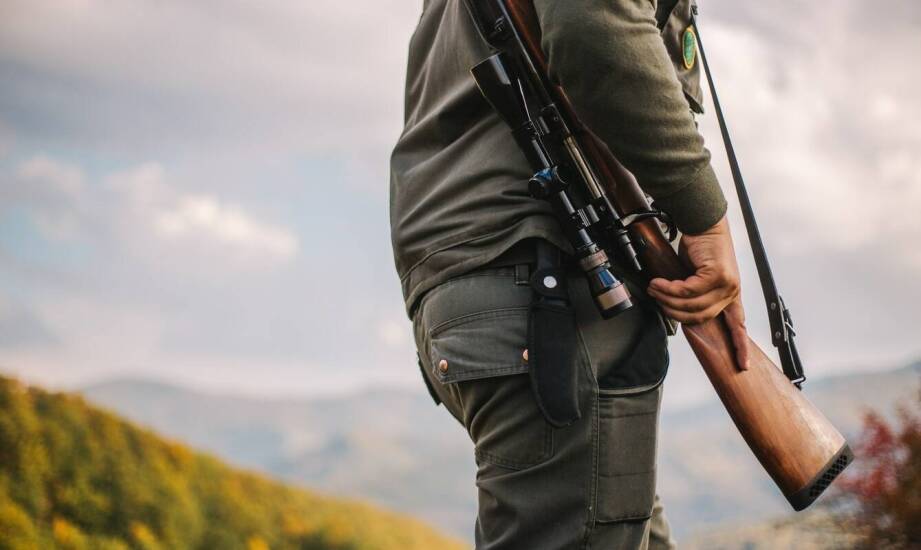 Jakie technologie są stosowane w wojskowej odzieży dla myśliwych?