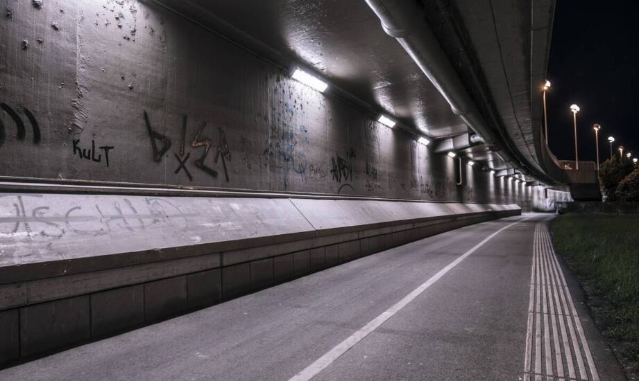 Rola oznakowania podziemnych przejść w ochronie miejskiego środowiska