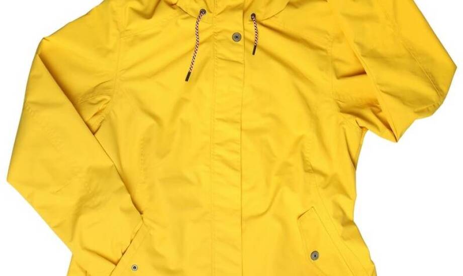 Kluczowe cechy damskich kurtek wodoszczelnych dla miłośniczek sportów wodnych