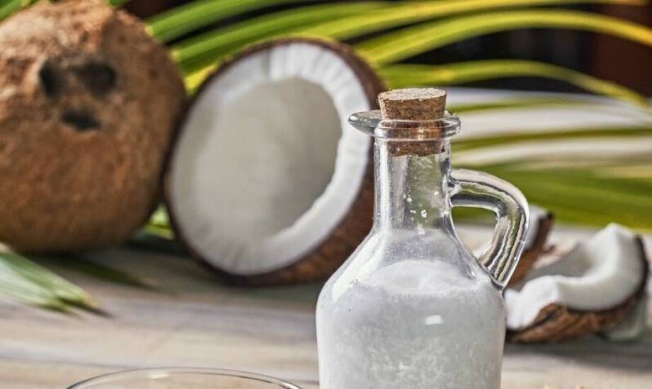 Trendy rynkowe: wzrost popularności wody kokosowej w branży spożywczej